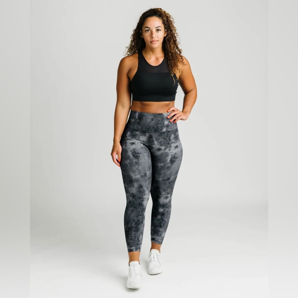 Zyia leggings
